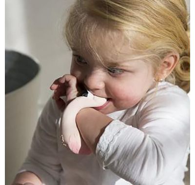 Μασητικό βραχιολάκι Oli & Carol από φυσικό καουτσούκ φλαμίνγκο Sky στο Bebe Maison