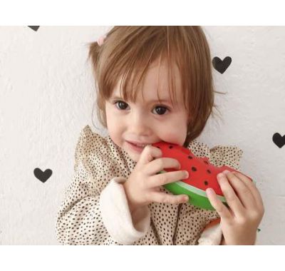 Μασητικό Olie & Carol από φυσικό καουτσούκ Wally το καρπούζι στο Bebe Maison