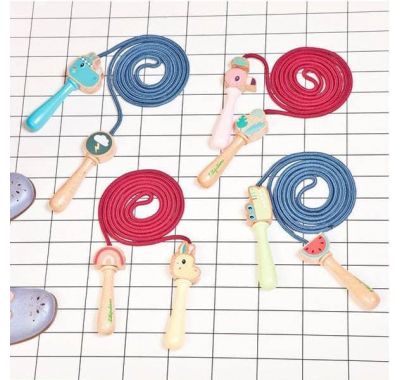 Σχοινάκι με ξύλινες λαβές Lilliputiens Μάριους στο Bebe Maison