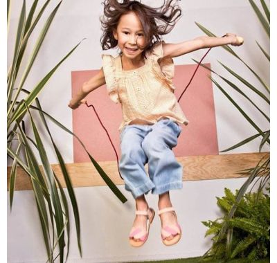 Σχοινάκι με ξύλινες λαβές Lilliputiens Ζία στο Bebe Maison