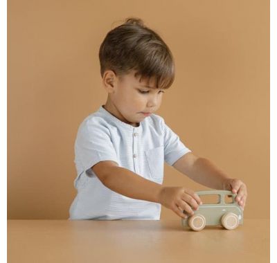 Ξύλινο αυτοκινητάκι van Little Dutch λαδί στο Bebe Maison