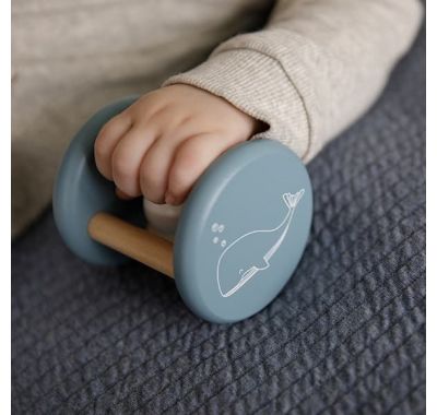 Ξύλινη κουδουνίστρα Ocean Little Dutch γαλάζιο στο Bebe Maison