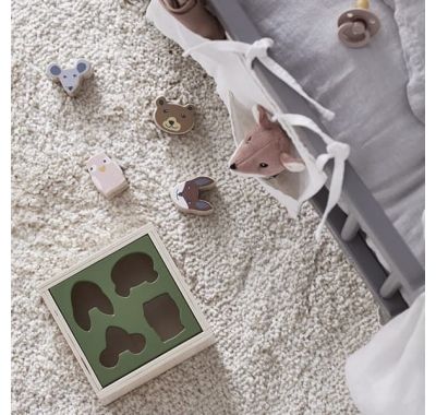 Ξύλινο παιχνίδι ταξινόμησης σχημάτων με ζωάκια kids Concept Edvin στο Bebe Maison