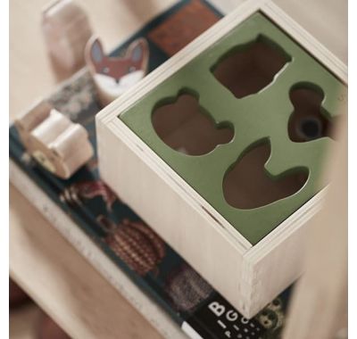 Ξύλινο παιχνίδι ταξινόμησης σχημάτων με ζωάκια kids Concept Edvin στο Bebe Maison