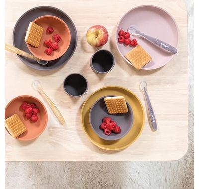 Σετ φαγητού 2 τεμαχίων πιάτο-κουτάλι Nattou πορτοκαλί-μωβ μελιτζανί στο Bebe Maison