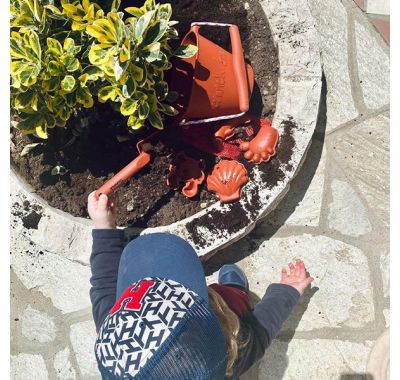 Κουβαδάκι από ανακυκλώσιμη σιλικόνη Scrunch Rust στο Bebe Maison