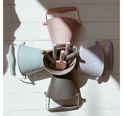 Κουβαδάκι από ανακυκλώσιμη σιλικόνη Scrunch Moss green στο Bebe Maison