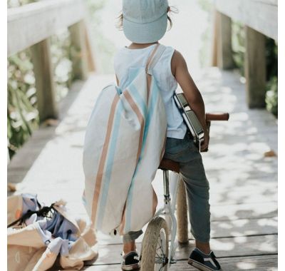 Αδιάβροχο στρώμα παιχνιδιού και τσάντα 2 σε 1 PLAY&GO Outdoor Stripes στο Bebe Maison