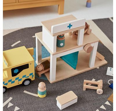 Ξύλινο ασθενοφόρο Kids Concept aiden στο Bebe Maison