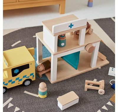 Ξύλινο νοσοκομείο KIds Concept aiden στο Bebe Maison