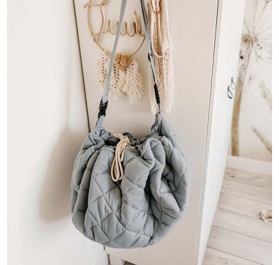 Στρώμα παιχνιδιού μαλακό Play & Go οργανικό βαμβάκι - τσάντα 2 σε 1 dusty Blue στο Bebe Maison