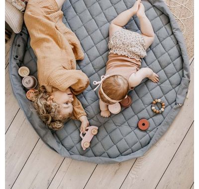 Στρώμα παιχνιδιού μαλακό Play & Go οργανικό βαμβάκι - τσάντα 2 σε 1 dusty Blue στο Bebe Maison