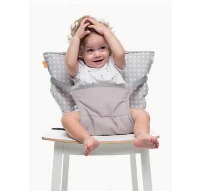 Φορητή θέση φαγητού Baby to Love Pocket chair Αστέρια γκρι στο Bebe Maison