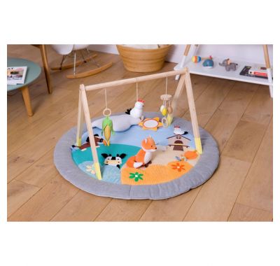 Ξύλινο βρεφικό γυμναστήριο Baby to Love Φάρμα στο Bebe Maison