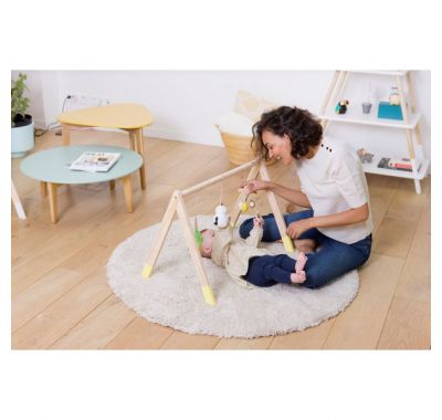 Ξύλινο βρεφικό γυμναστήριο Baby to Love Φάρμα στο Bebe Maison