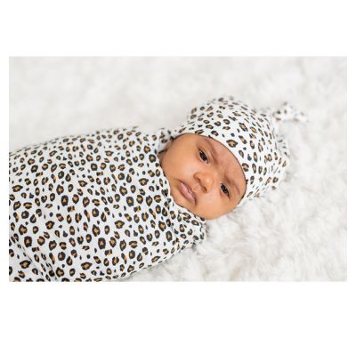 Σετ δώρου για νεογέννητο Lulujo Hello World leopard στο Bebe Maison
