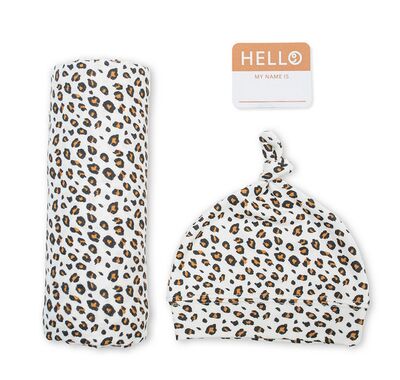Σετ δώρου για νεογέννητο Lulujo Hello World leopard στο Bebe Maison