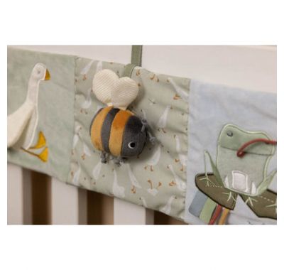 Υφασμάτινο κρεμαστό παιχνίδι δραστηριοτήτων για κρεβάτι Little Dutch little goose στο Bebe Maison