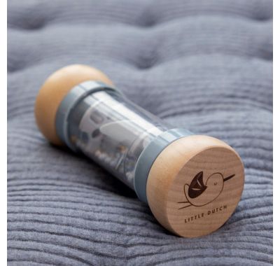 Ξύλινη κουδουνίστρα με ήχο βροχής Little Dutch sailors bay στο Bebe Maison