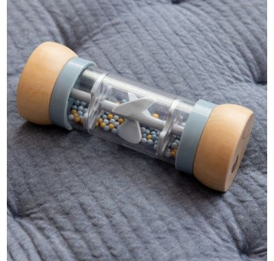 Ξύλινη κουδουνίστρα με ήχο βροχής Little Dutch sailors bay στο Bebe Maison