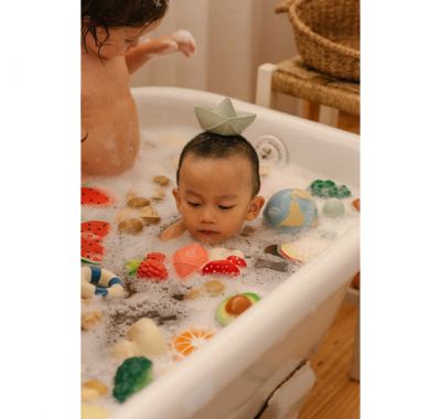 Μασητικό Oli & Carol από φυσικό καουτσούκ Jerry το μύρτιλο στο Bebe Maison