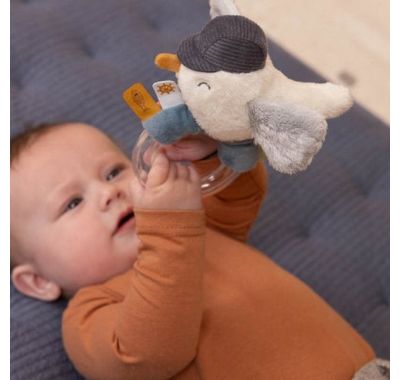 Υφασμάτινη κουδουνίστρα Little Dutch με κρίκο sailors bay στο Bebe Maison