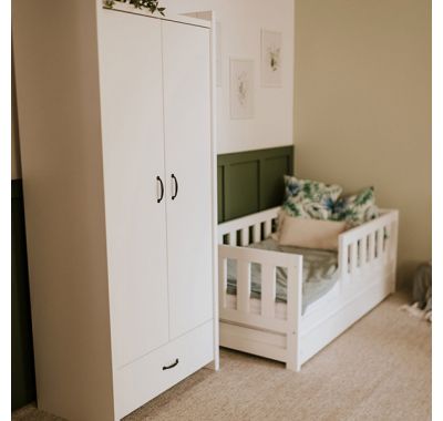 Βρεφική δίφυλλη ντουλάπα Klups Amelia white στο Bebe Maison