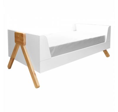 Ολοκληρωμένο βρεφικό δωμάτιο Bebe Stars Monna 140*70cm στο Bebe Maison