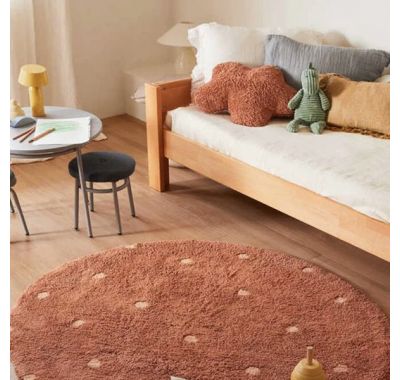 Χαλί δωματίου στρογγυλό Lorena Canals Dot - Chestnut 140 εκ. στο Bebe Maison