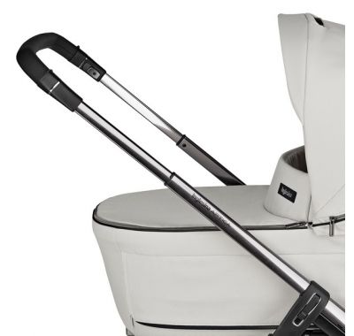 Πολυκαρότσι 3 σε 1 Inglesina Aptica Quattro Velvet Grey με σκελετό Palladio Black στο Bebe Maison