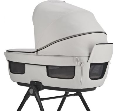 Πολυκαρότσι 2 σε 1 Inglesina Aptica Duo Opal Ivory με σκελετό Litio Black στο Bebe Maison