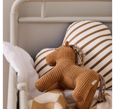 Υφασμάτινο παιχνίδι αλογάκι Kids Concept Vera AIDEN στο Bebe Maison