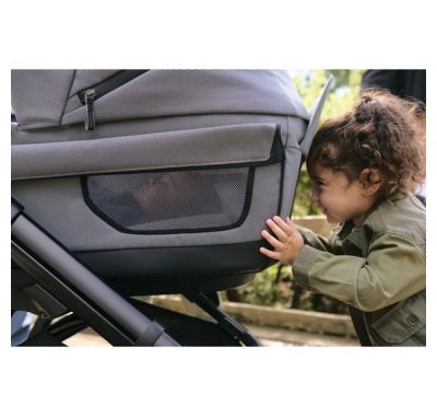 Πολυκαρότσι 3 σε 1 Inglesina Aptica XT Quattro Tundra Beige με σκελετό Nero στο Bebe Maison