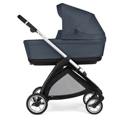 Πολυκαρότσι 3 σε 1 Inglesina Electa Quattro Hudson Blue με σκελετό Silver Black στο Bebe Maison