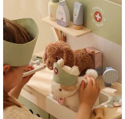 Ξύλινo κτηνιατρείο Little Dutch στο Bebe Maison