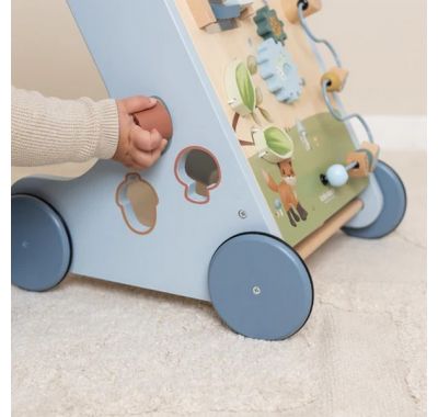 Ξύλινη περπατήστρα δραστηριοτήτων Little Dutch Forest Friends στο Bebe Maison