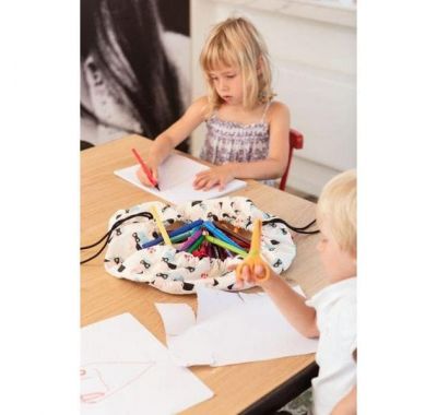 Play & Go Στρώμα παιχνιδιού - τσάντα 2 σε 1 Mini Supergirl στο Bebe Maison