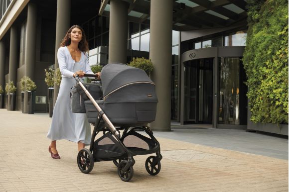 Πολυκαρότσι 3 σε 1 Inglesina Aptica Quattro Velvet Grey στο Bebe Maison