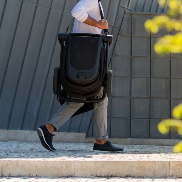 Βρεφικό καρότσι Joolz Hub+ Timeless Taupe ΕΚΘΕΣΗΣ στο Bebe Maison