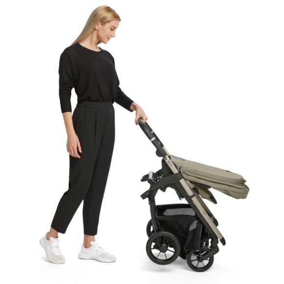 Πολυκαρότσι 2 σε 1 Inglesina Duo Electa Upper Black χρώμα σκελετού iridium black στο Bebe Maison