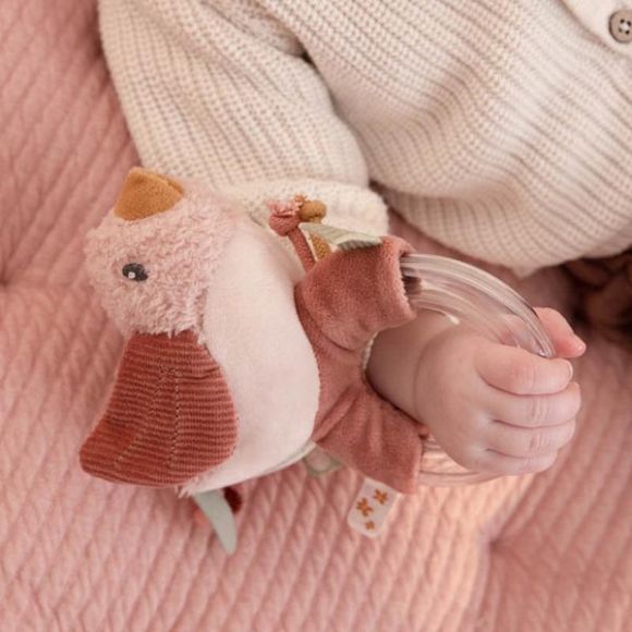 Υφασμάτινη κουδουνίστρα Little Dutch με κρίκο flowers & butterflies στο Bebe Maison