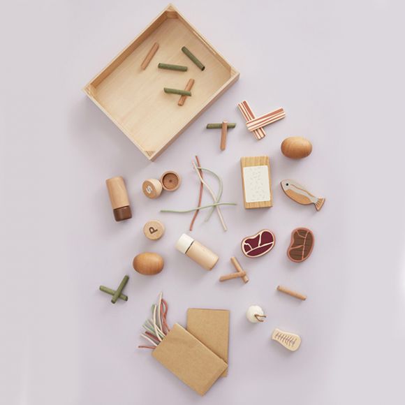Ξύλινο καλαθάκι Kids Concept με τρόφιμα Kid's hub στο Bebe Maison
