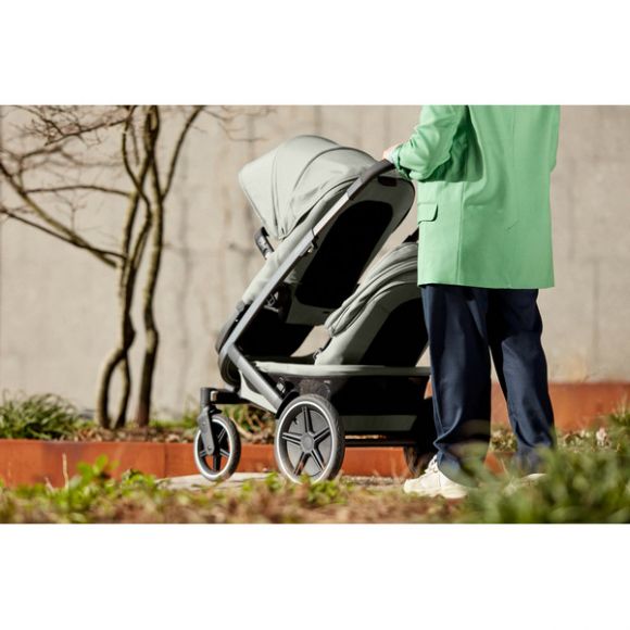 Wheelchair 2 in 1 Joolz Geo 3 mono urban green στο Bebe Maison