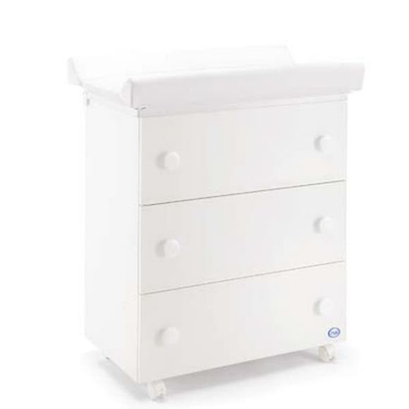 Complete baby room Pali Ciak bed and white bagnetto chest of drawers στο Bebe Maison