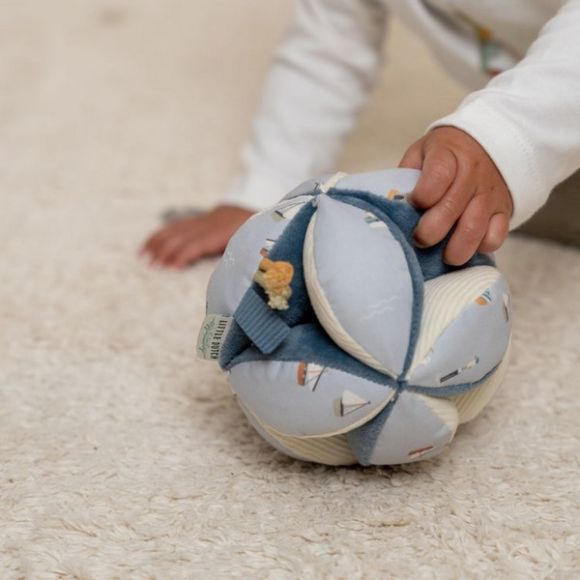 Children's fabric ball with handles Little Dutch Sailors bay στο Bebe Maison