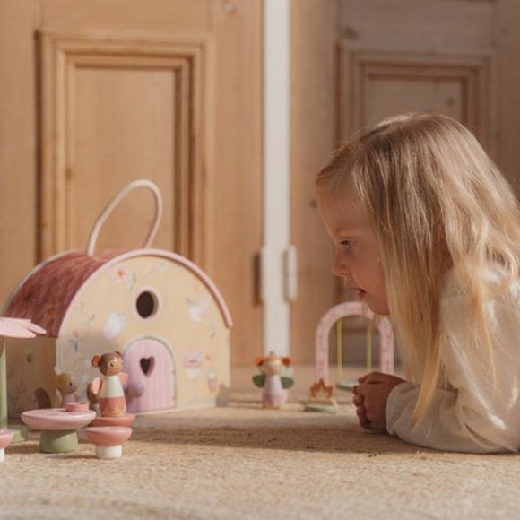 Ξύλινο κουκλόσπιτο Little Dutch Fairy Garden FSC στο Bebe Maison