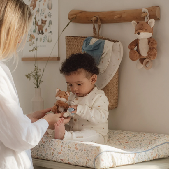 Υφασμάτινη κουδουνίστρα αλεπού Little Dutch με κρίκο Forest Friends GRS στο Bebe Maison