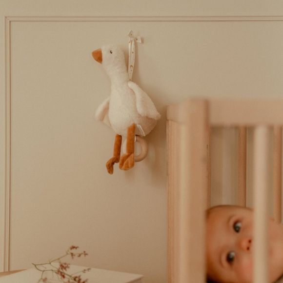 Υφασμάτινο μουσικό κουκλάκι Little Dutch Little Goose στο Bebe Maison