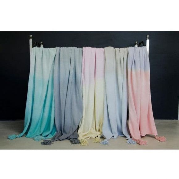 Βρεφική κουβέρτα Lorena Canals Ombre Blue-grey στο Bebe Maison