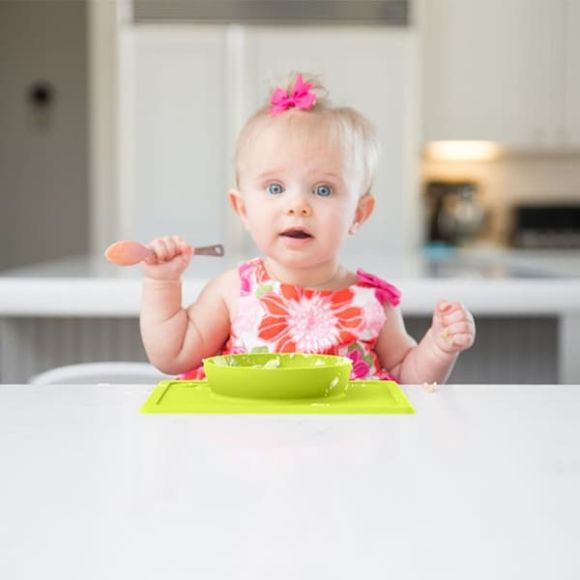 Ezpz Δίσκος και μπολ σε ένα Mini bowl in Grey στο Bebe Maison